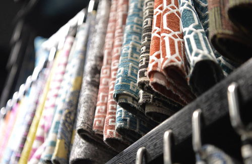 搭一座好桥，渡千军万马——大麻家纺协会引领产业发展纪实